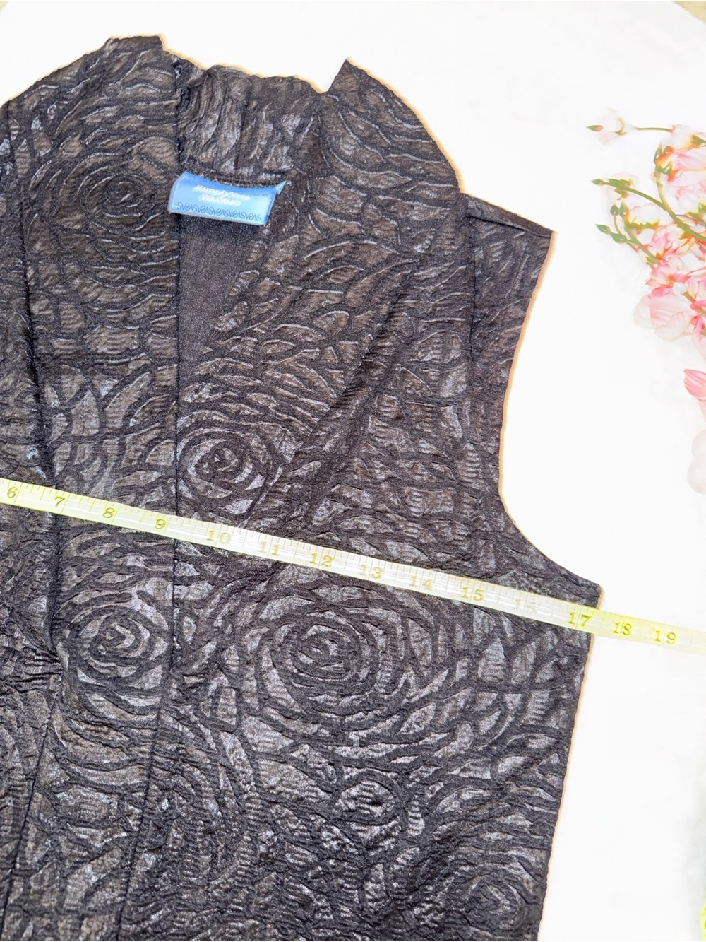3 x 20$ Simply Vera Vera Wang Black Floral-Textured Sleeveless V-Neck Size XS - Picture 2 of 6